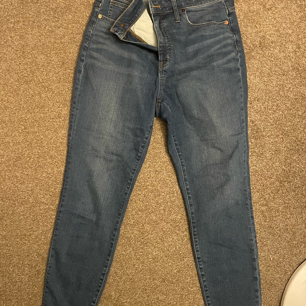 Madewell Women's Skinny Jeans in Dark Blue
